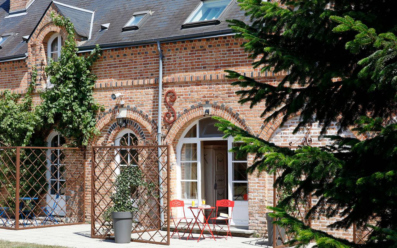 Façade en briques - Hotel de charme Sologne – Château les Muids